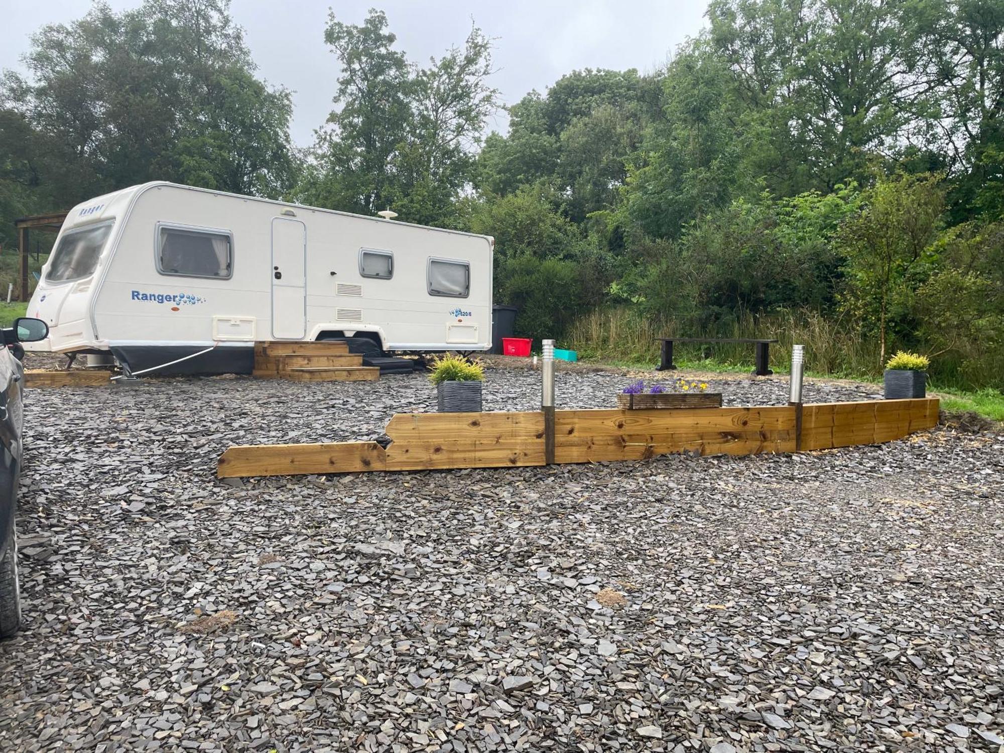 Pantyronen Tourer Holidays Llanbadarn Fynydd Exterior foto